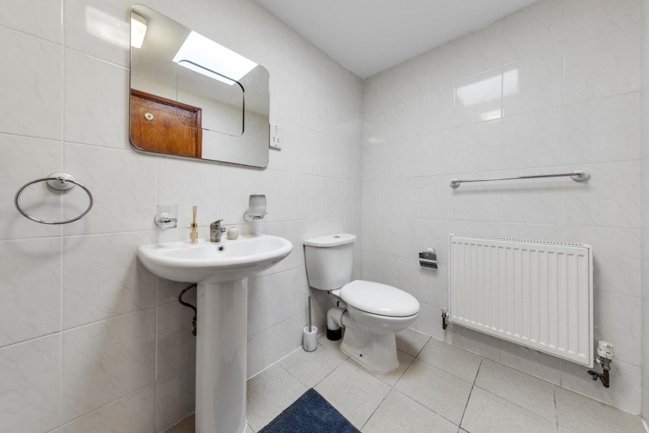 Cozy 1 Bed/Sleep 3/ London Apartment Exterior photo